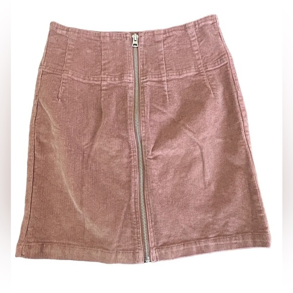 Wild Fable Y2K Corduroy Zip Front Mini Skirt Mauve • Used • Size: 00 - Picture 1 of 4